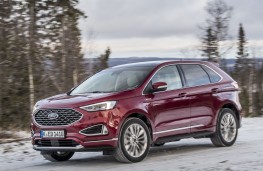 Ford Edge Vignale 2019 front threequarter